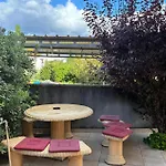 2 Bedroom In * Lopar