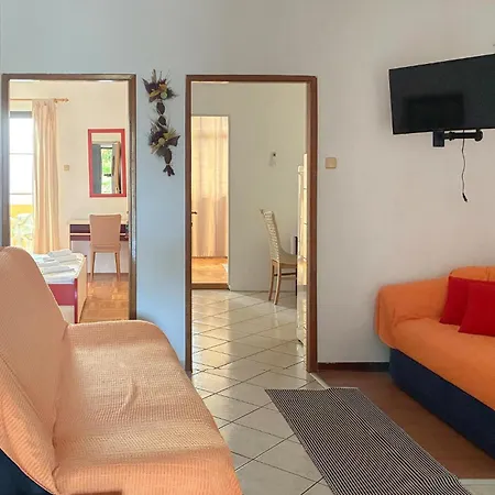 2 Bedroom In Lopar