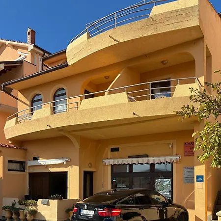 2 Bedroom In Daire