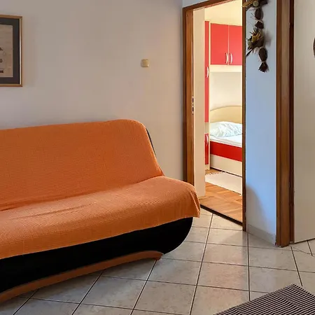 2 Bedroom In Lopar
